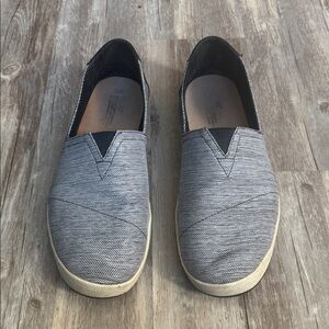 Men's Tom’s Gray Slip-On Shoes Size 14